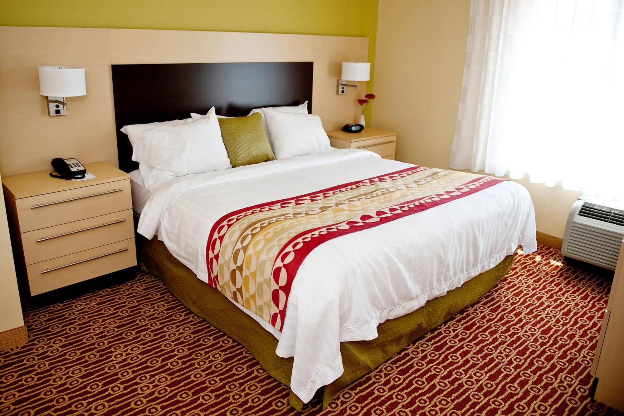 ทาวน์เพลส สวีท ชาร์ล็อต มัวร์สวิลล์ Hotel ภายนอก รูปภาพ