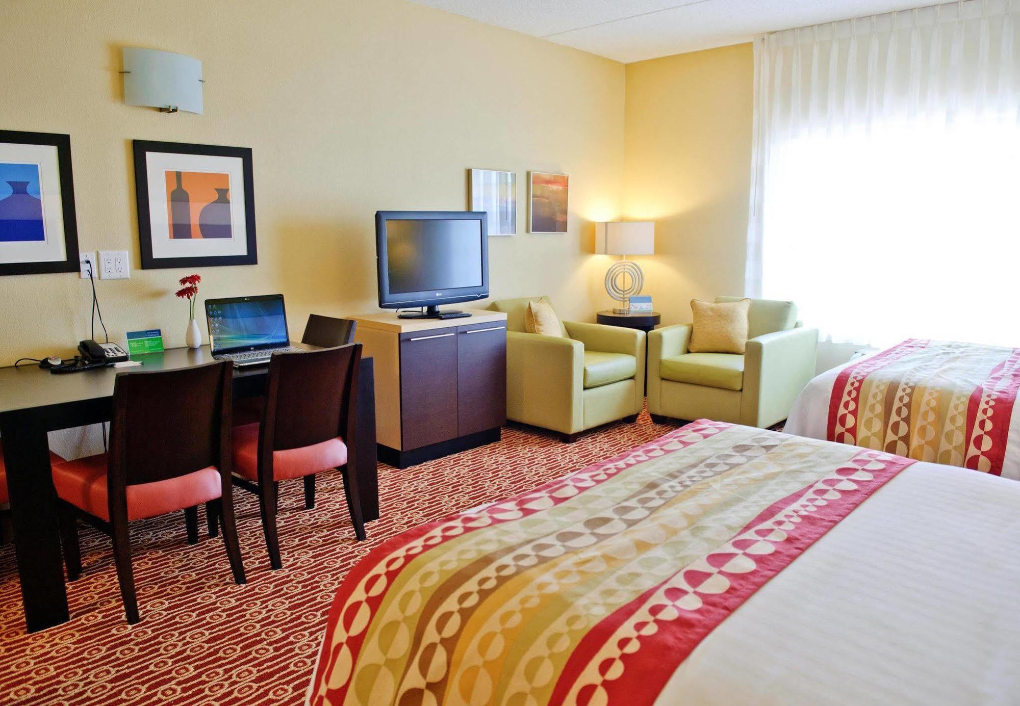ทาวน์เพลส สวีท ชาร์ล็อต มัวร์สวิลล์ Hotel ห้อง รูปภาพ